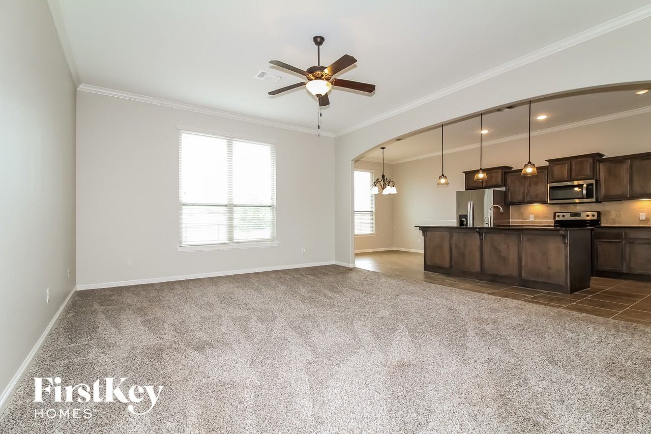 3801 Abingdon Dr - Photo 2 of 15