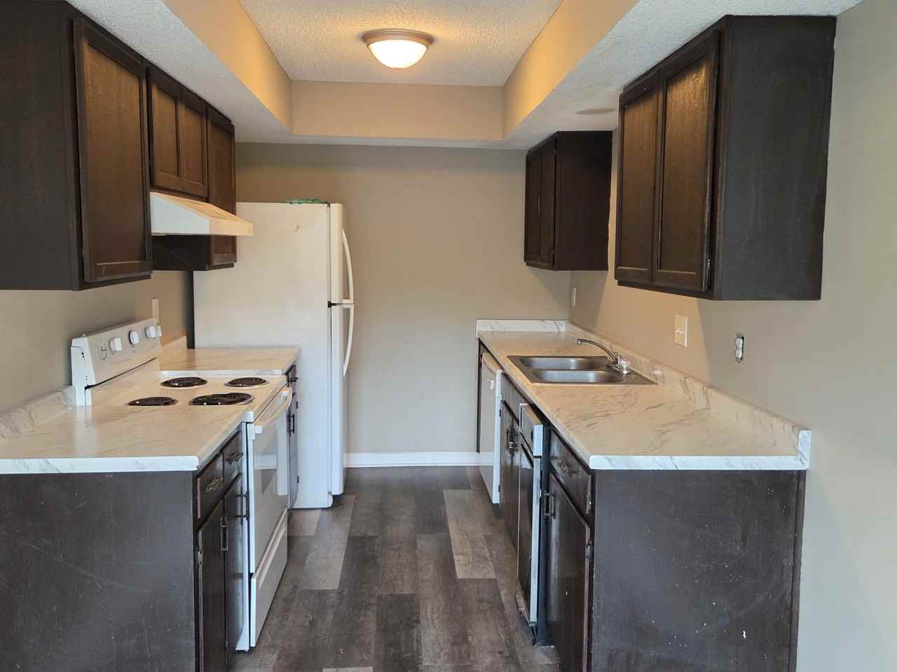 2225 Golf Road - Photo 5 of 10