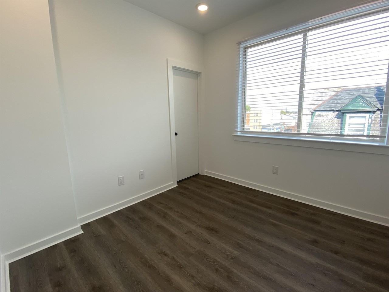 3414 Haverford Avenue - Photo 3 of 10