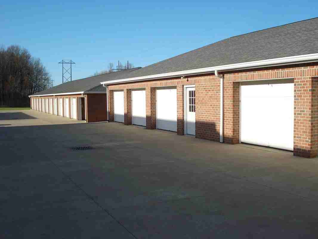Crestfield Club Apartments - Photo 7 of 10