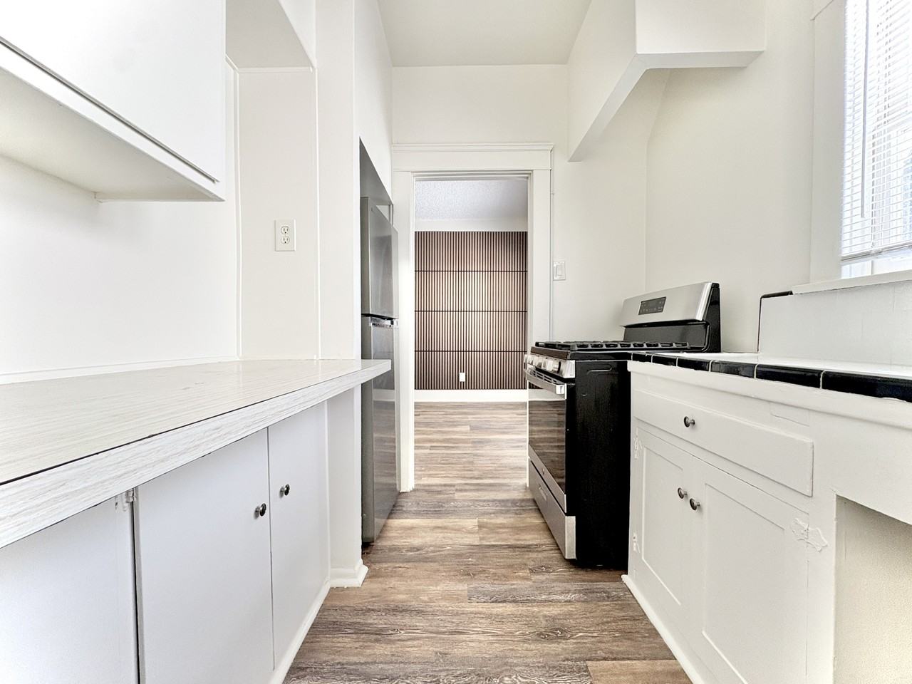 223 Lime Ave. - Photo 6 of 14