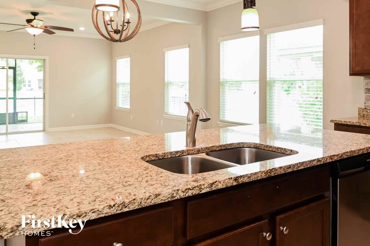 15906 Tisons Bluff Rd - Photo 6 of 13