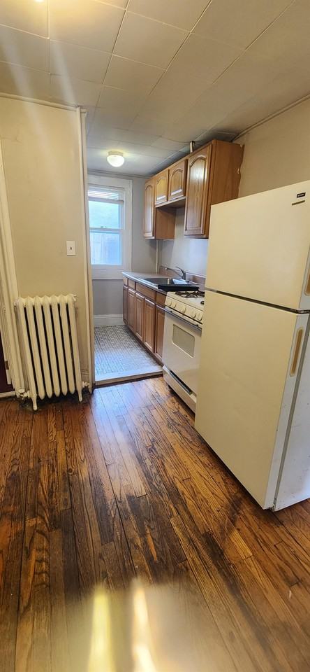 542 Washington - Photo 3 of 23