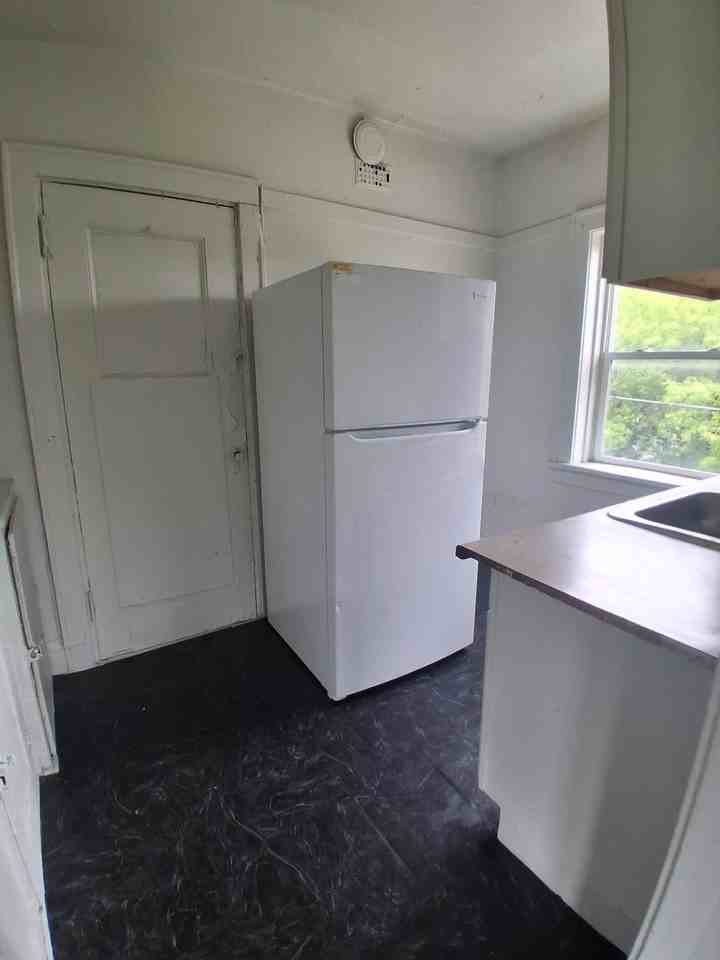 2453 N 17th St - Photo 7 of 12