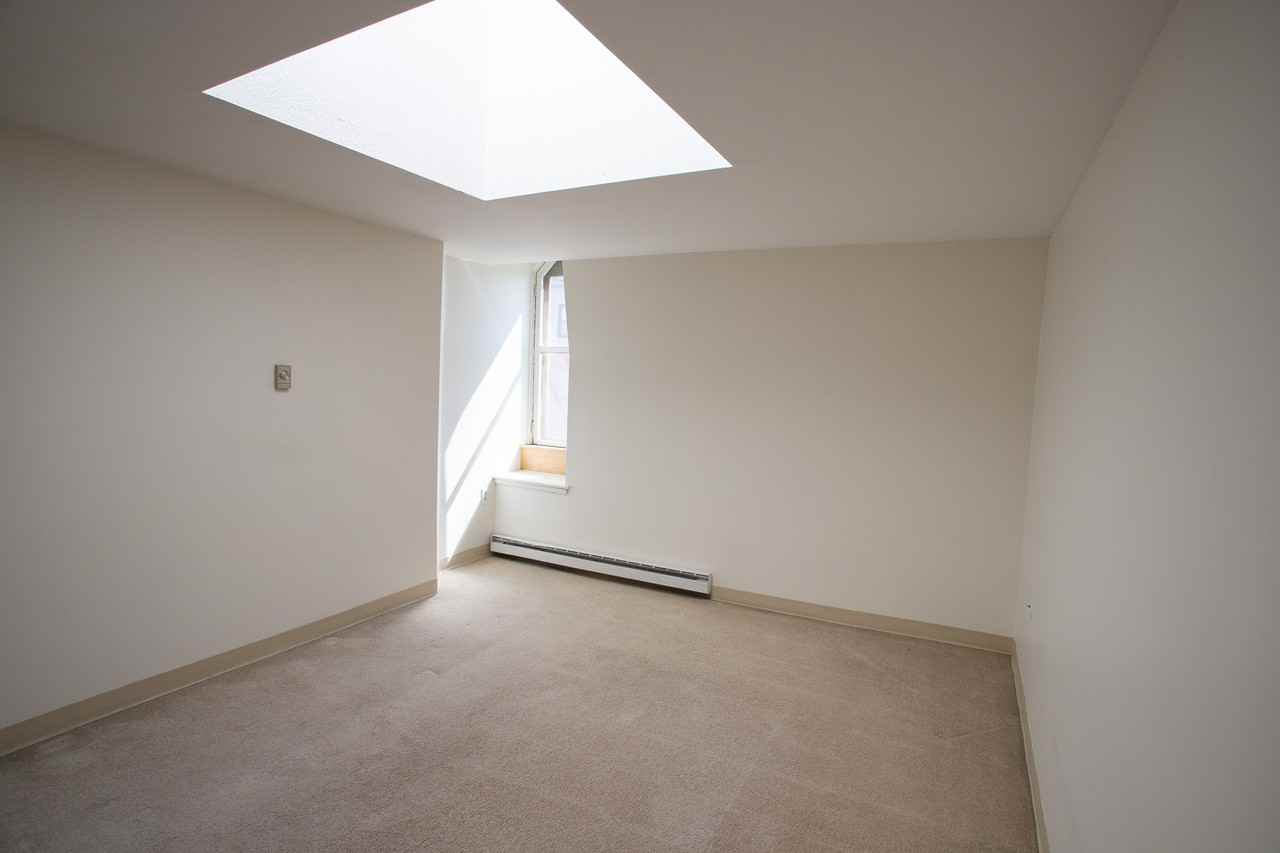 92 Columbia St - Photo 2 of 42