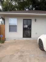 featured image of 909 W 22nd St