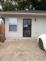 909 West 22nd St - A - Photo 1 of 1