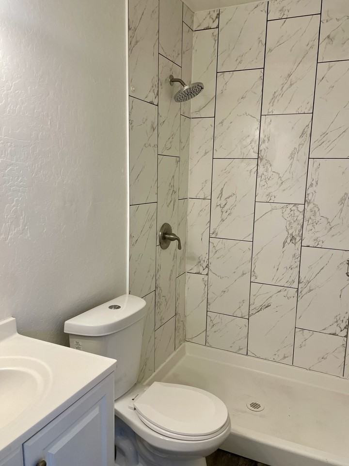 2402 N. 24th Street - Photo 7 of 9