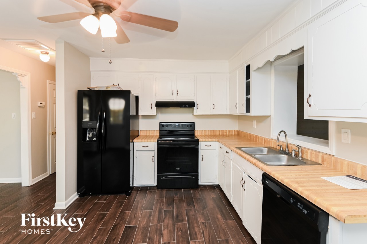 901 Vickery Dr - Photo 7 of 15