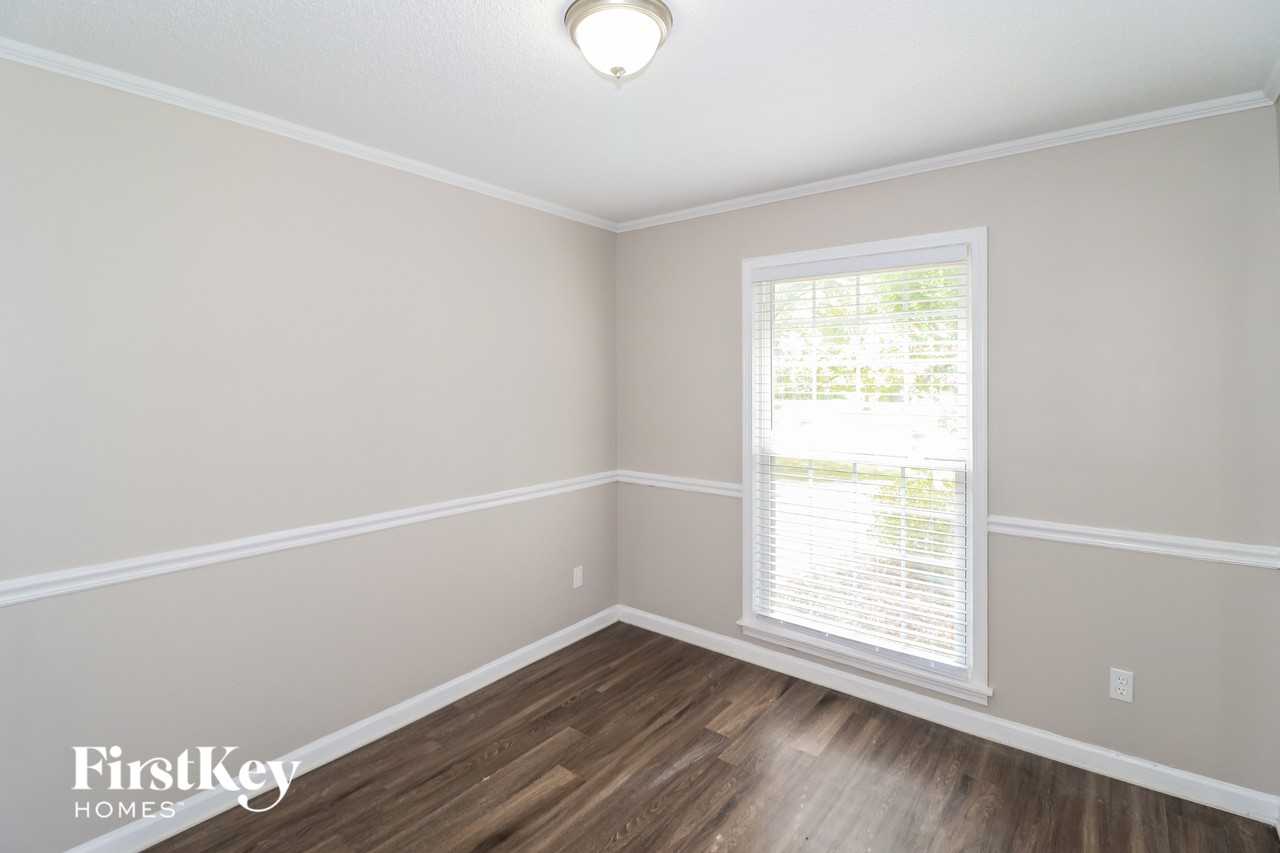 654 Wheatley Cv - Photo 5 of 15