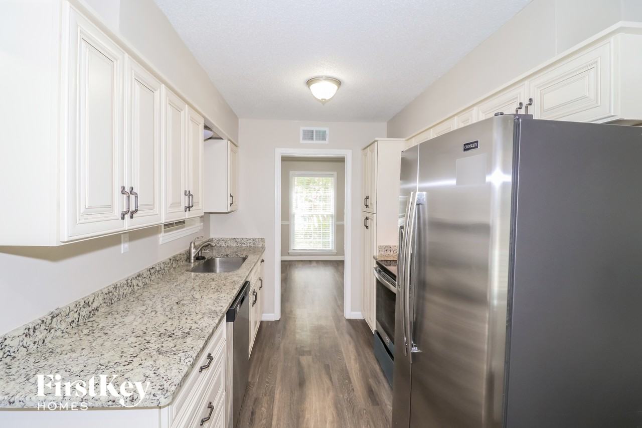654 Wheatley Cv - Photo 7 of 15