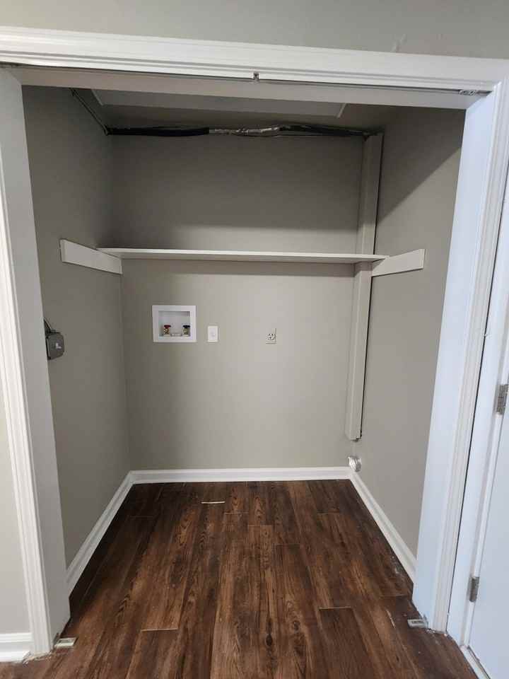 1495 Autumn Avenue - Photo 4 of 13