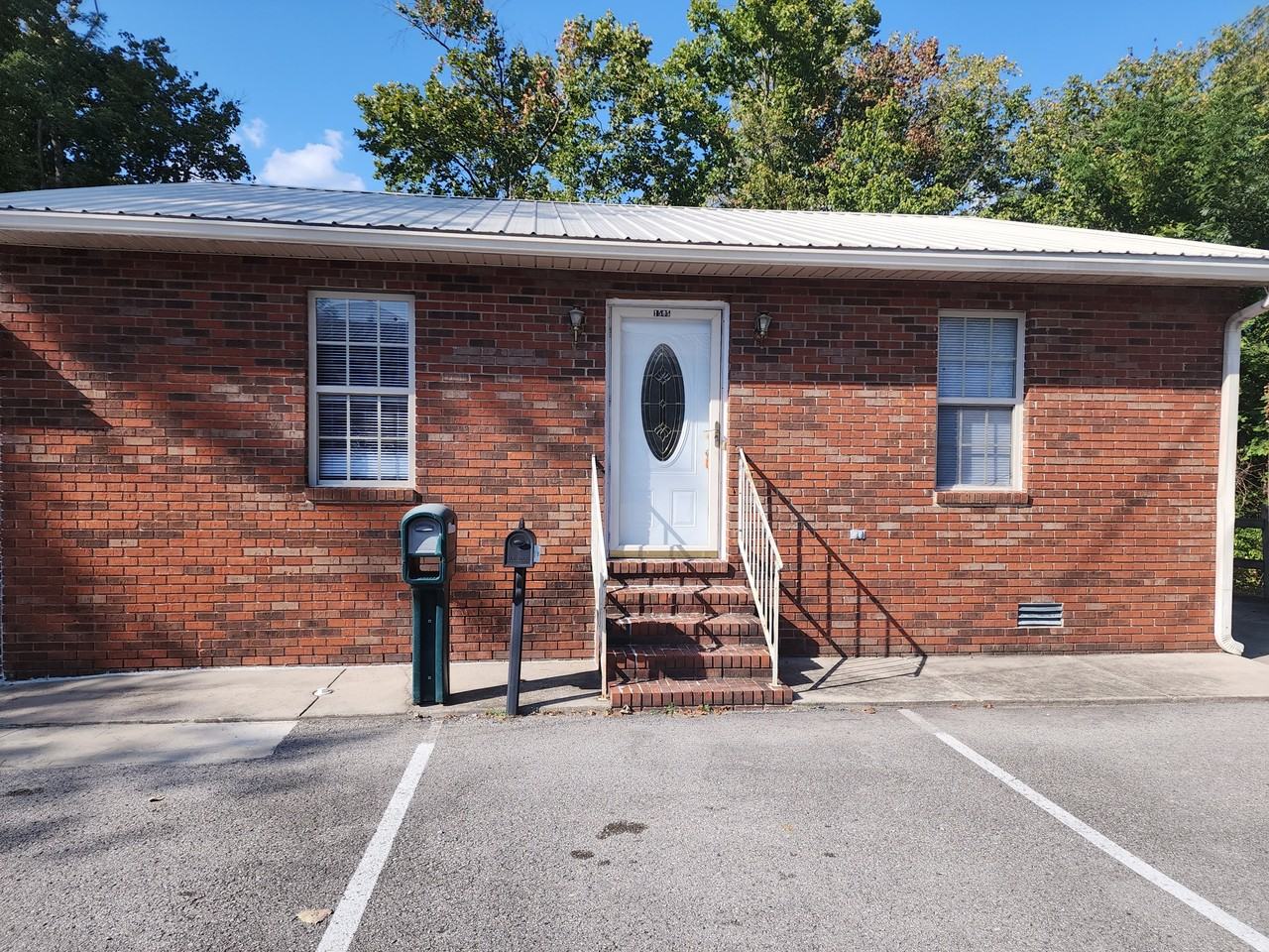 1505 Autumn Avenue - Photo 2 of 12