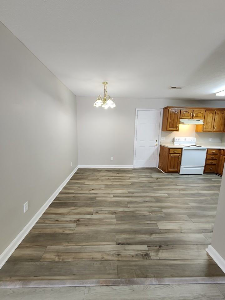 1505 Autumn Avenue - Photo 4 of 12