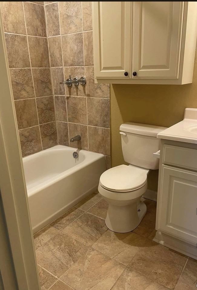 Colony Trace Apartments - Photo 5 of 8
