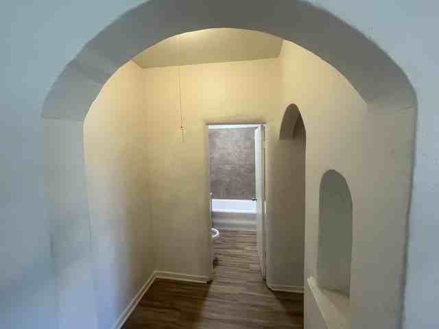 1334 N. E St. - Photo 5 of 7