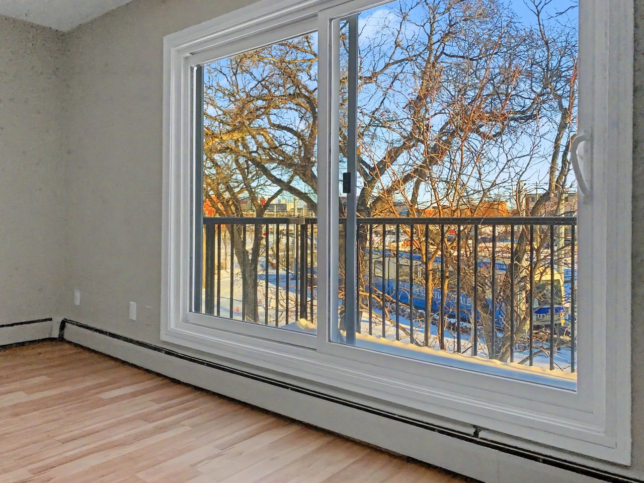 Central LRT Apartments - Photo 3 of 25