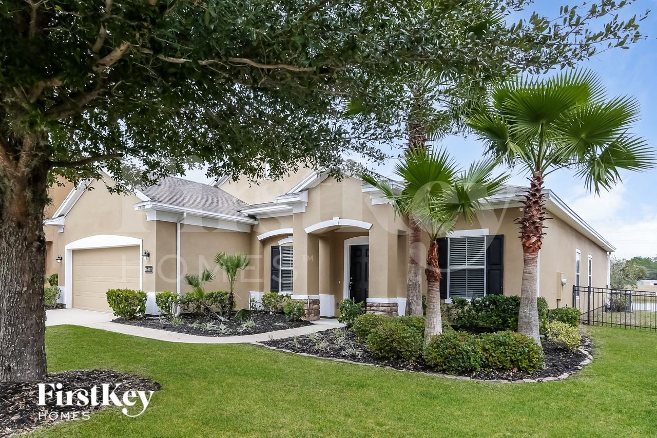 16367 Magnolia Grove Way - Photo 2 of 16