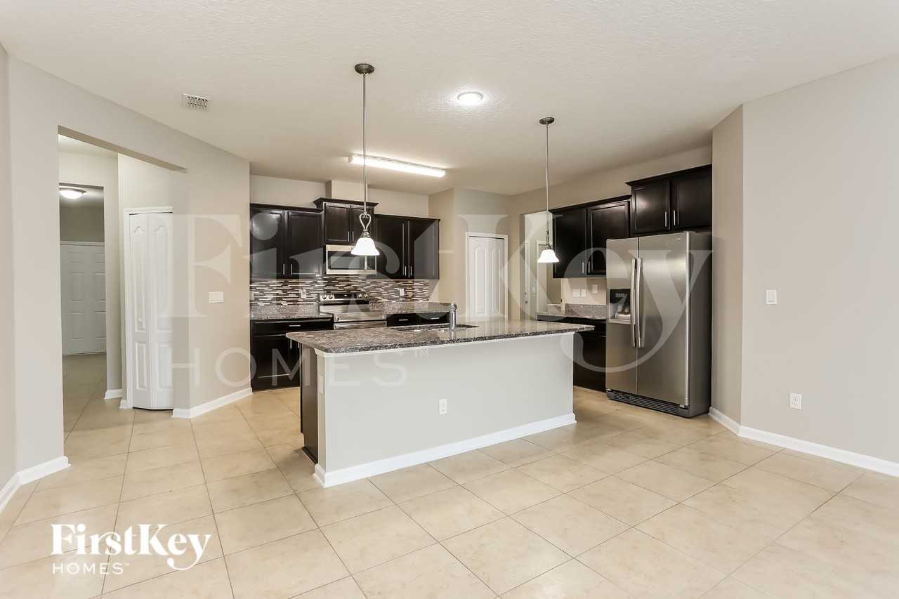 16367 Magnolia Grove Way - Photo 6 of 16