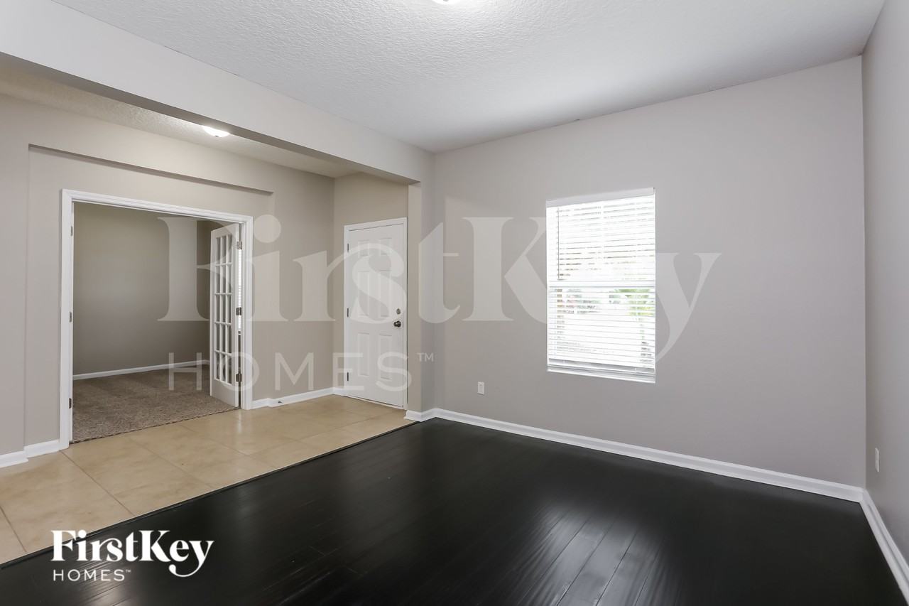 16367 Magnolia Grove Way - Photo 7 of 16