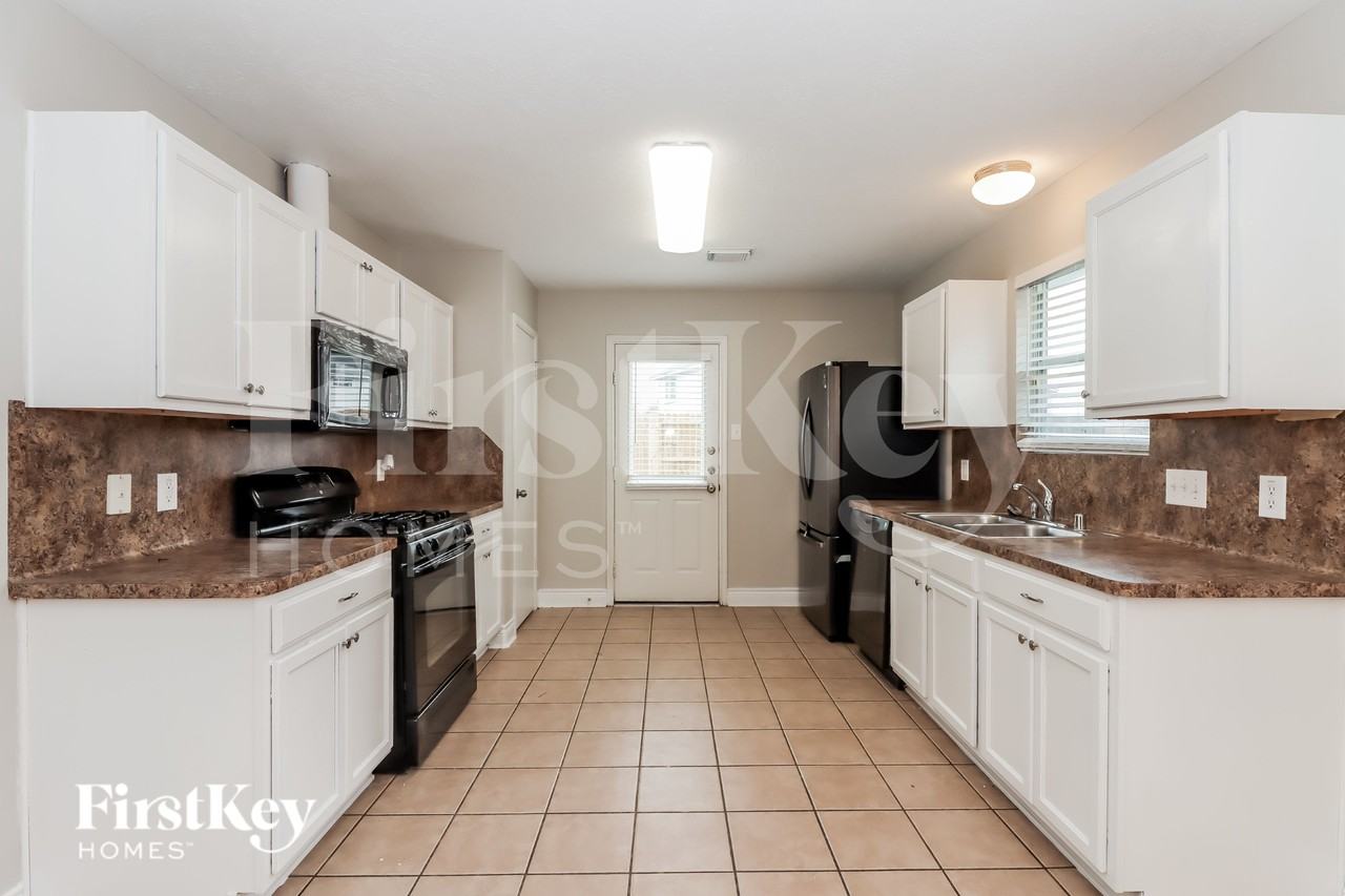 13531 High Banks Ln - Photo 7 of 16