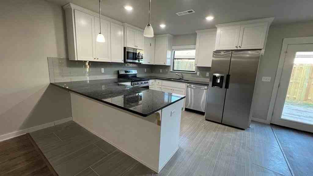 305 Tricha Cir Sw #B - Photo 3 of 5