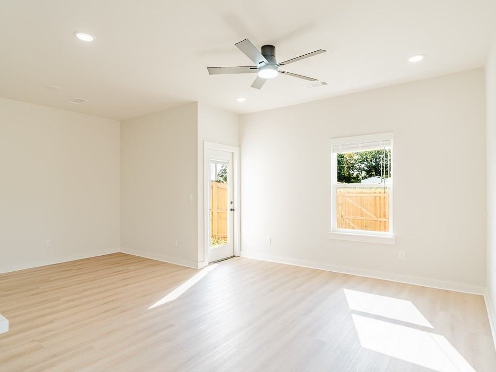 1717 Cuppett Cir - Photo 3 of 17