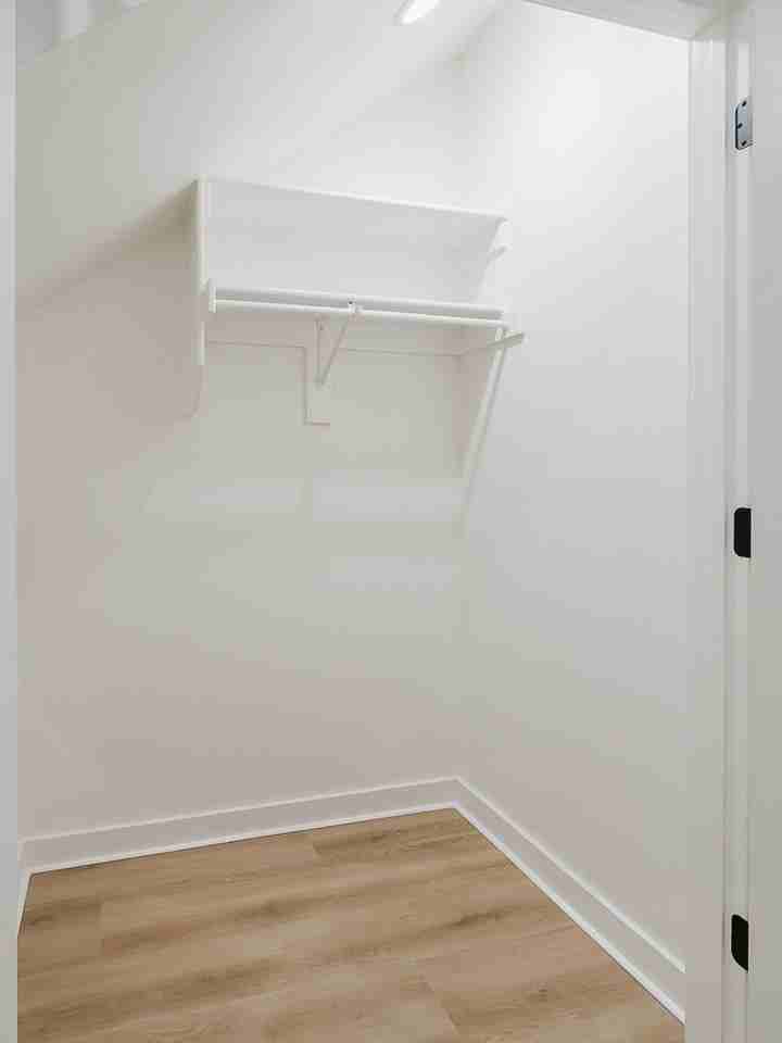 1717 Cuppett Cir - Photo 7 of 17
