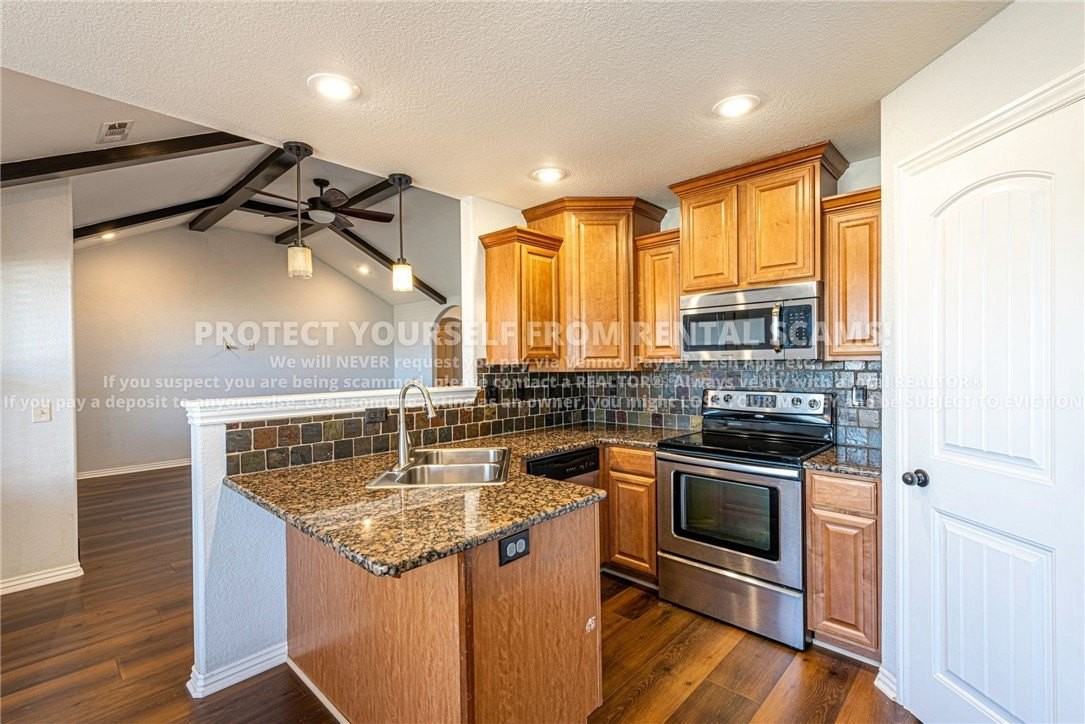 3705 W Amour Dr - Photo 5 of 17