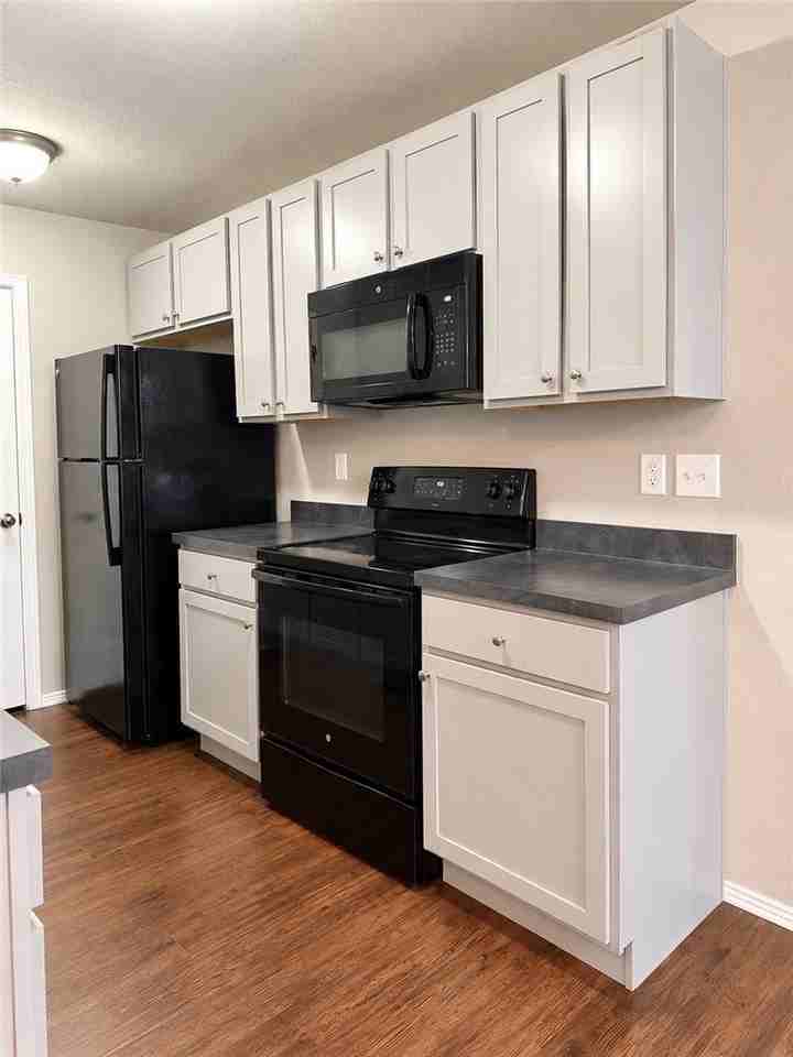 1703 E Central St - Photo 7 of 19