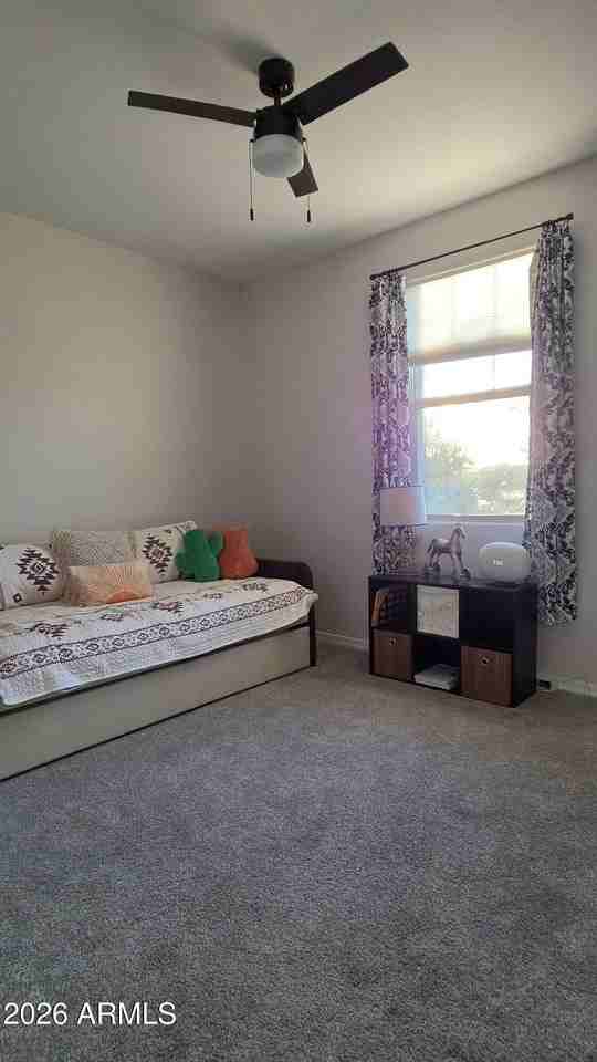 21668 N Belt Dr - Photo 5 of 34