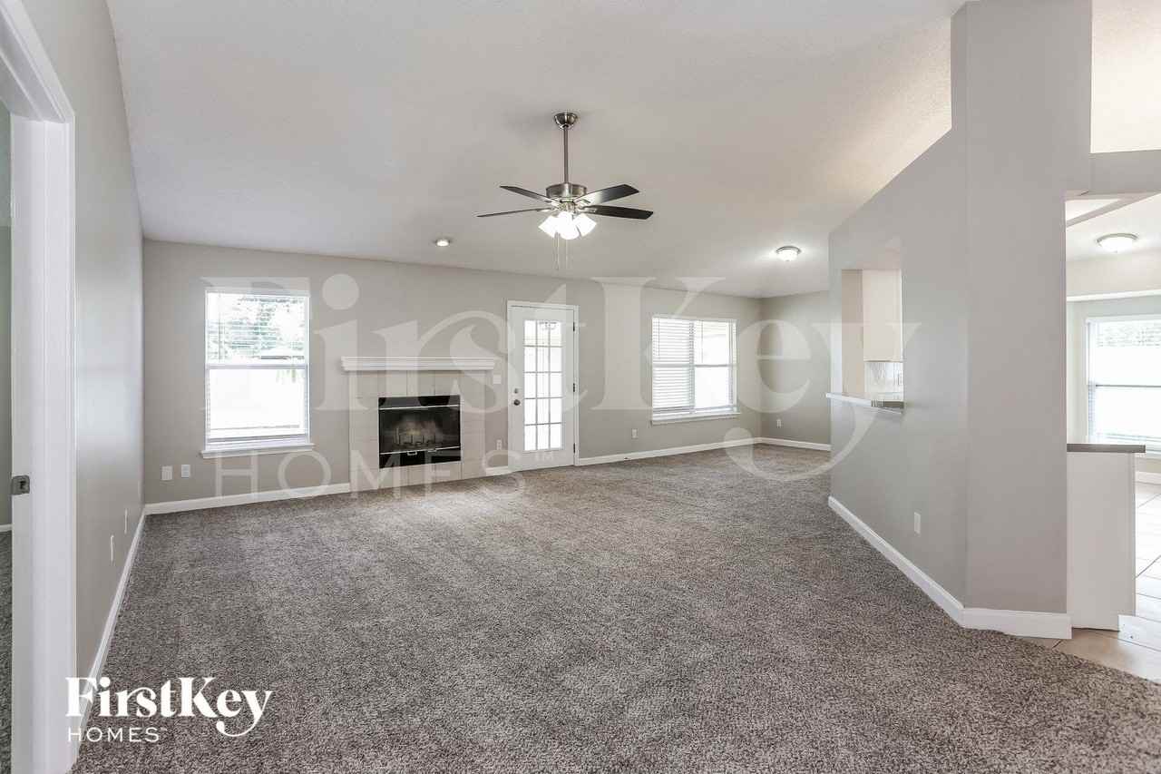 4533 Cobblefield Cir W - Photo 4 of 15
