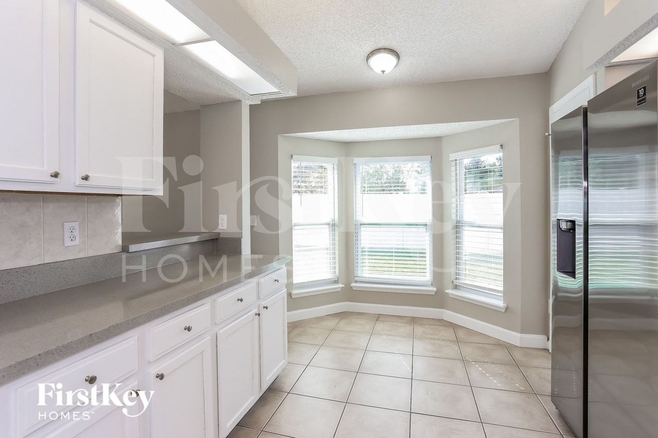 4533 Cobblefield Cir W - Photo 7 of 15