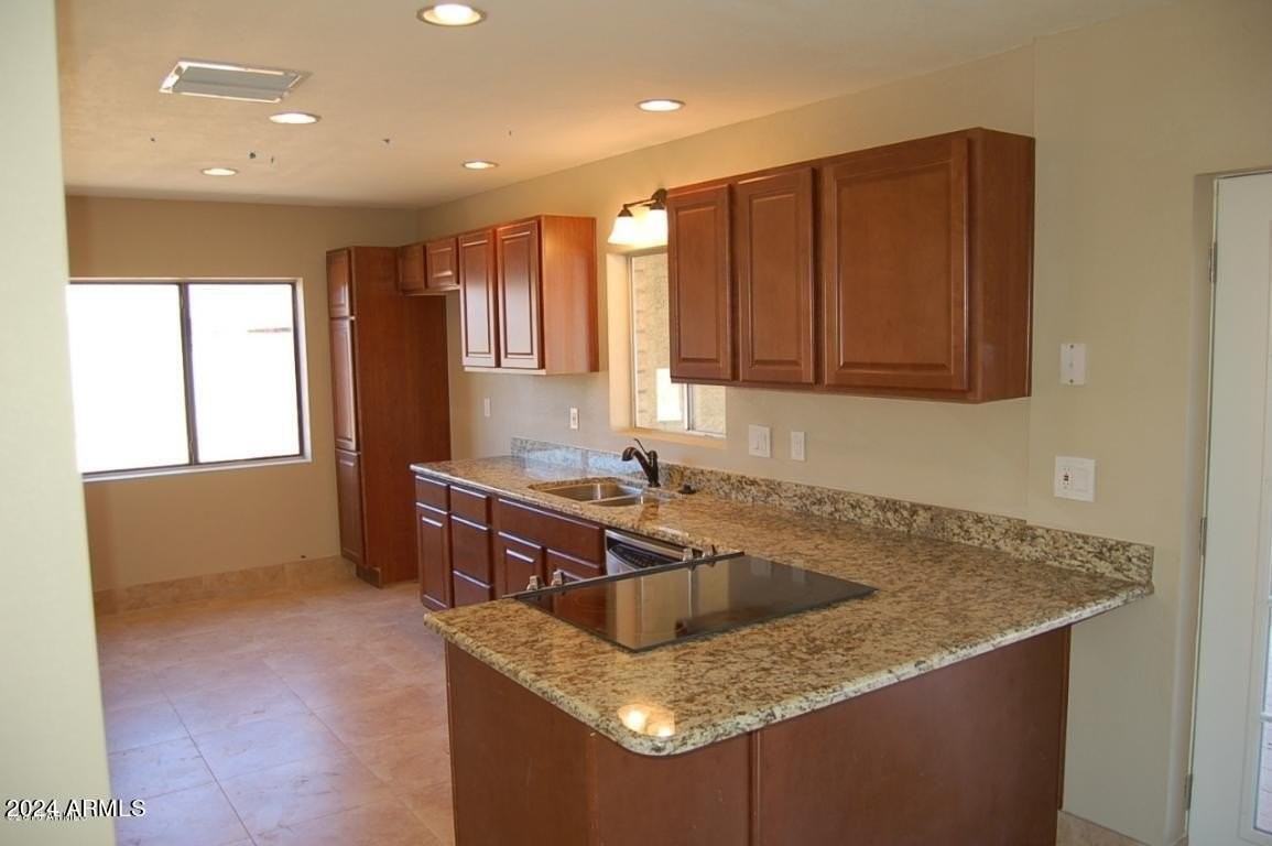 2640 E Captain Dreyfus Ave - Photo 7 of 26