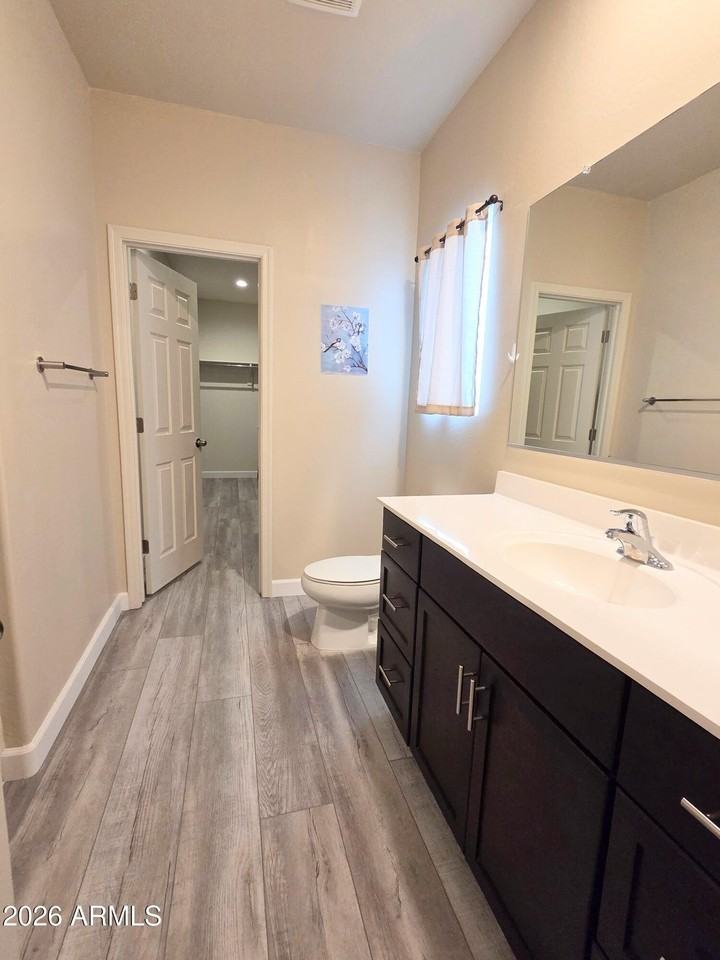 24353 W Concorda Dr - Photo 3 of 6