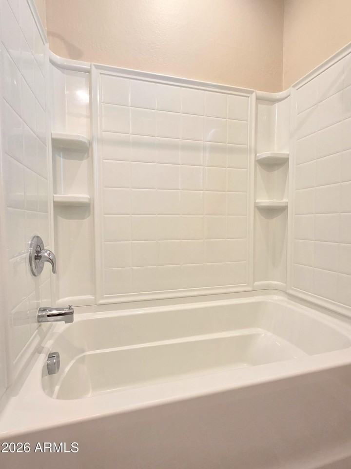 24353 W Concorda Dr - Photo 4 of 6