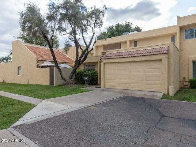 6216 N 21st Dr - Photo 2 of 38