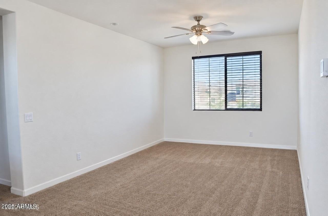2834 E Aloe Pl - Photo 5 of 17