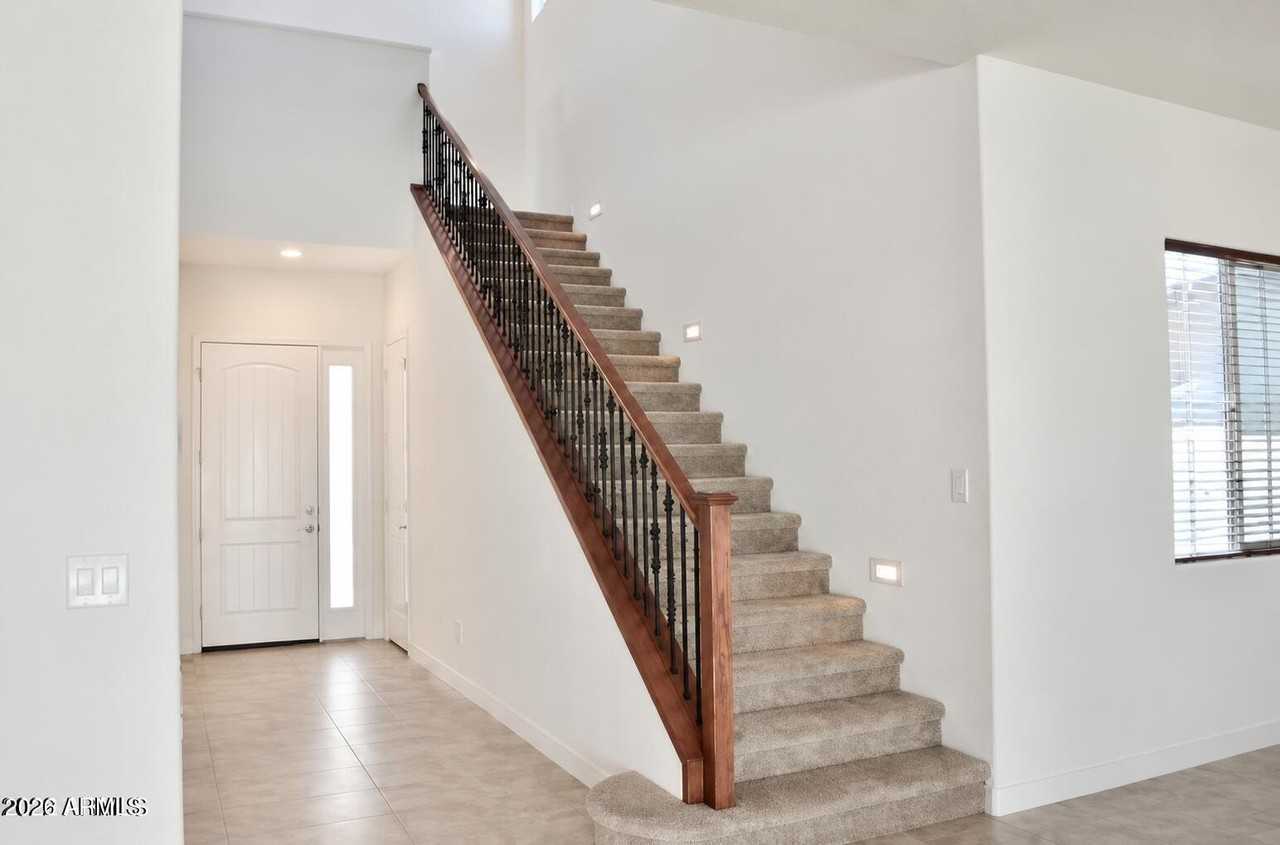 2834 E Aloe Pl - Photo 6 of 17