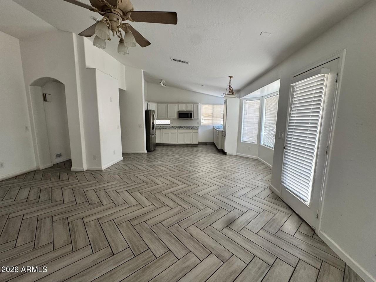 8537 W Virginia Ave - Photo 4 of 8