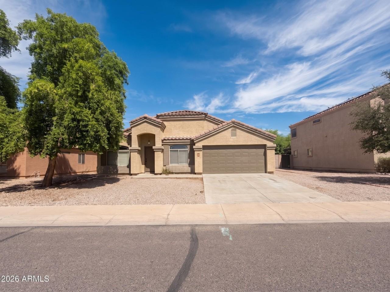 10520 W Magnolia St - Photo 2 of 23