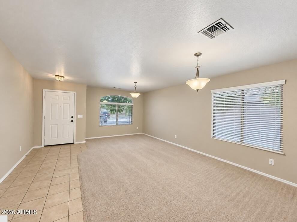 10520 W Magnolia St - Photo 4 of 23
