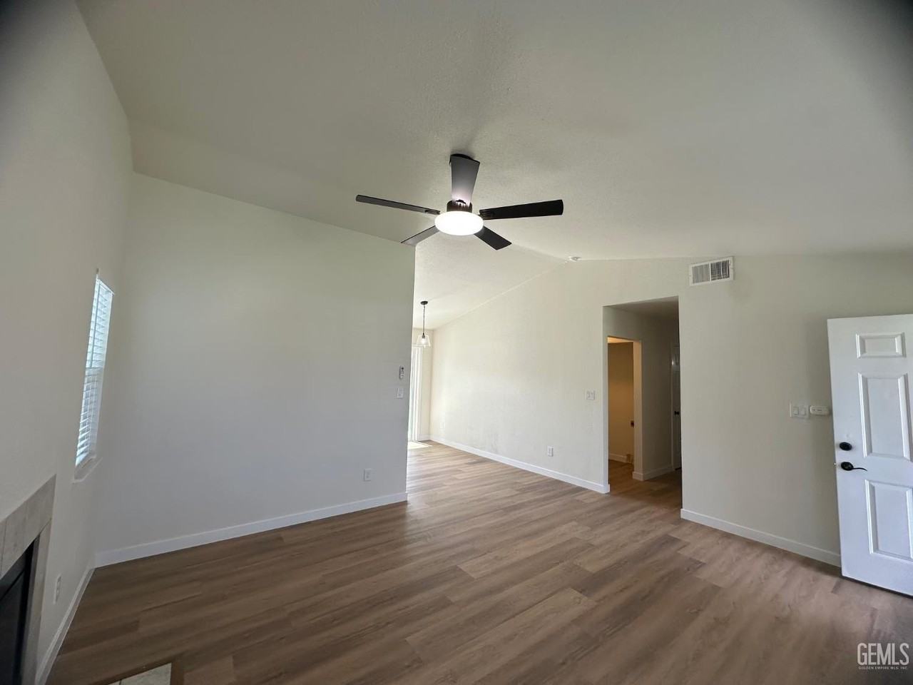 4401 Cyclone Dr - Photo 5 of 29