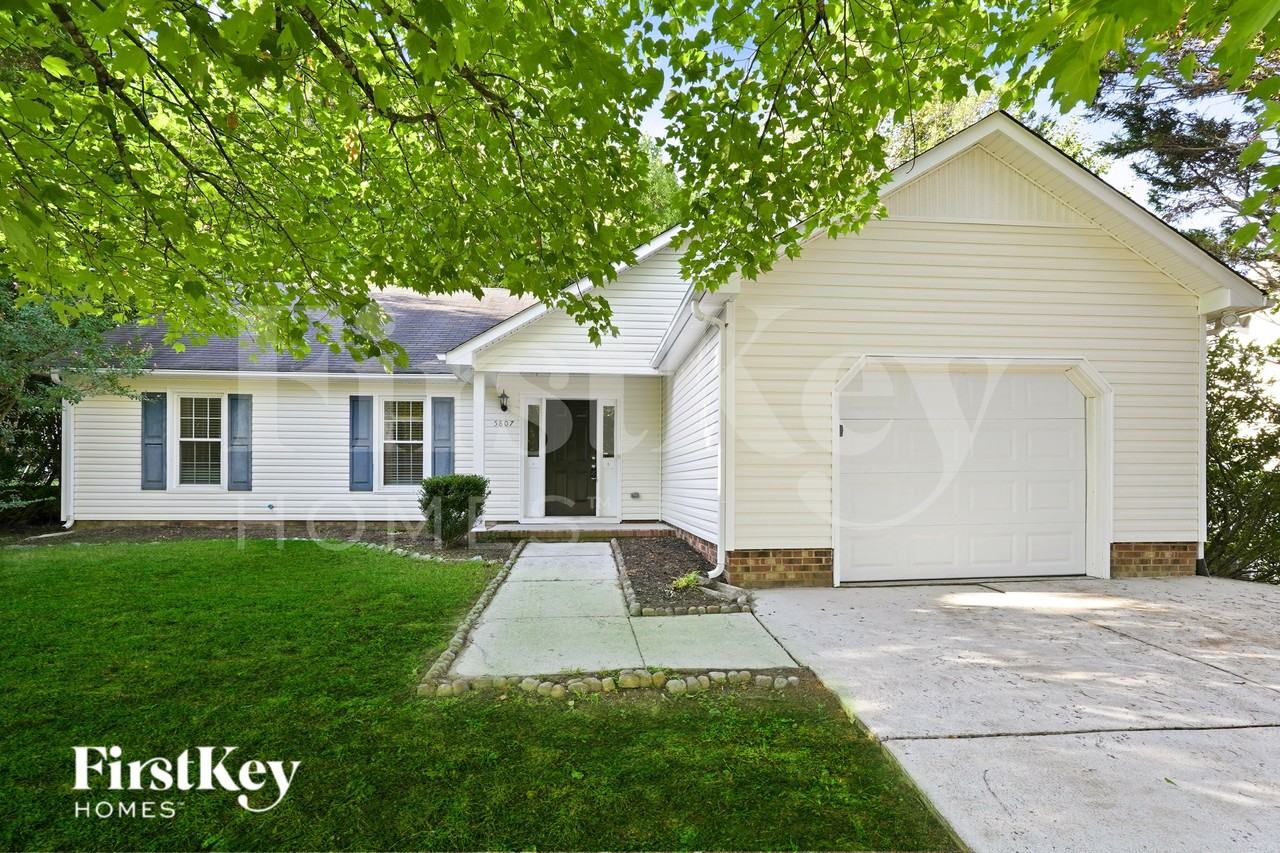 5807 Running Ridge Rd