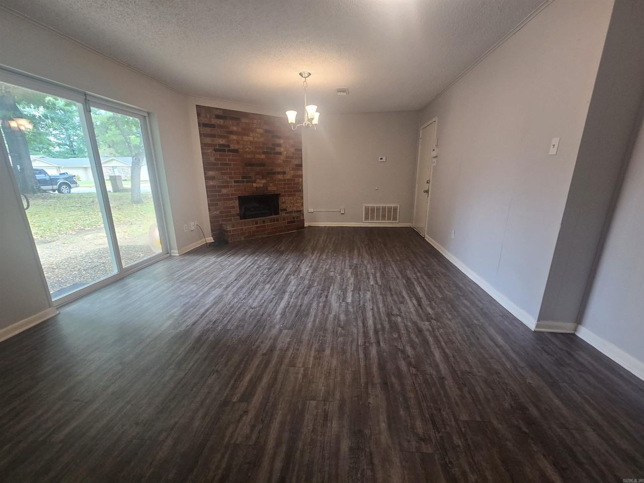 7120 Yorkwood Dr - Photo 2 of 15