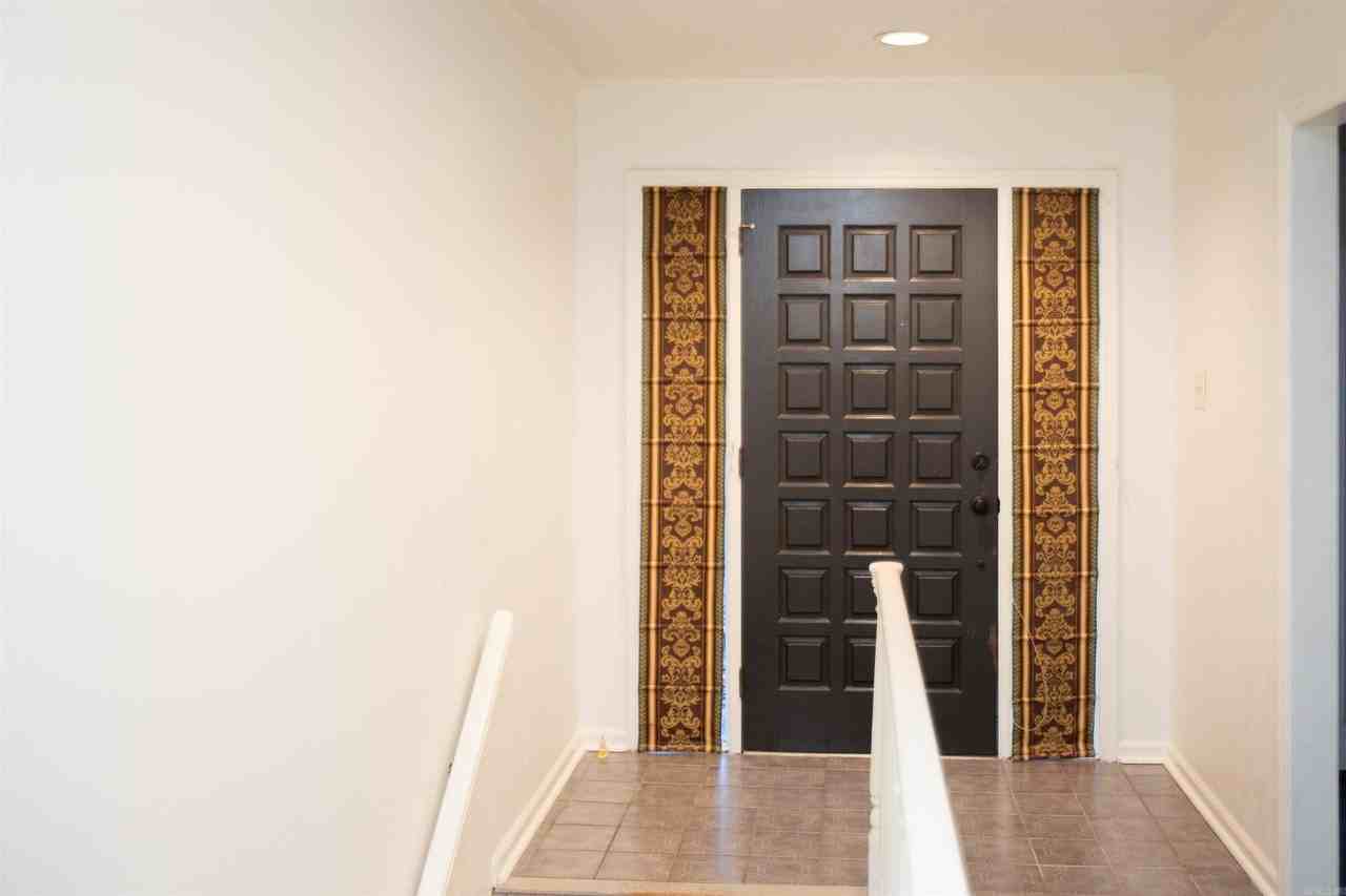 1506 Alberta Dr - Photo 3 of 35