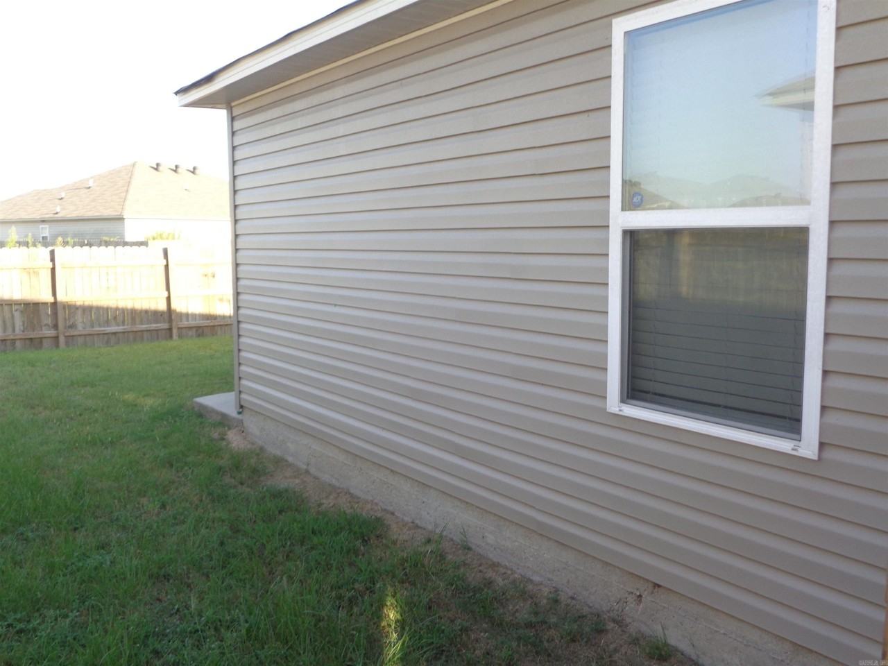 1804 Peony St - Photo 4 of 6