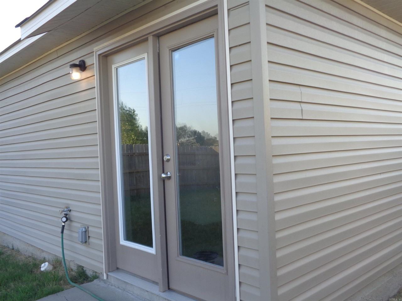 1804 Peony St - Photo 6 of 6