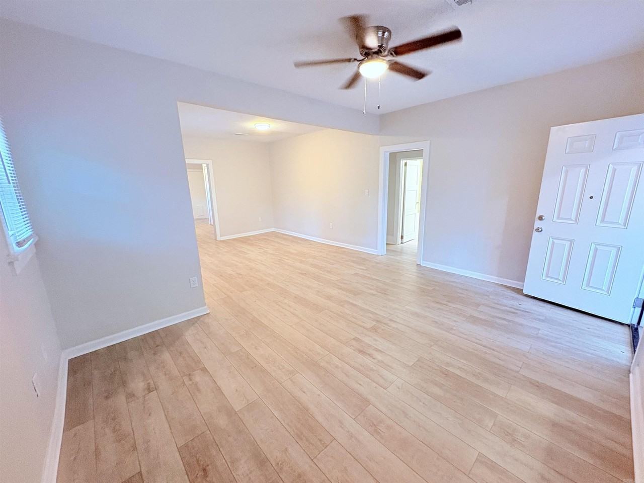 1910 Washington Ave - Photo 6 of 16
