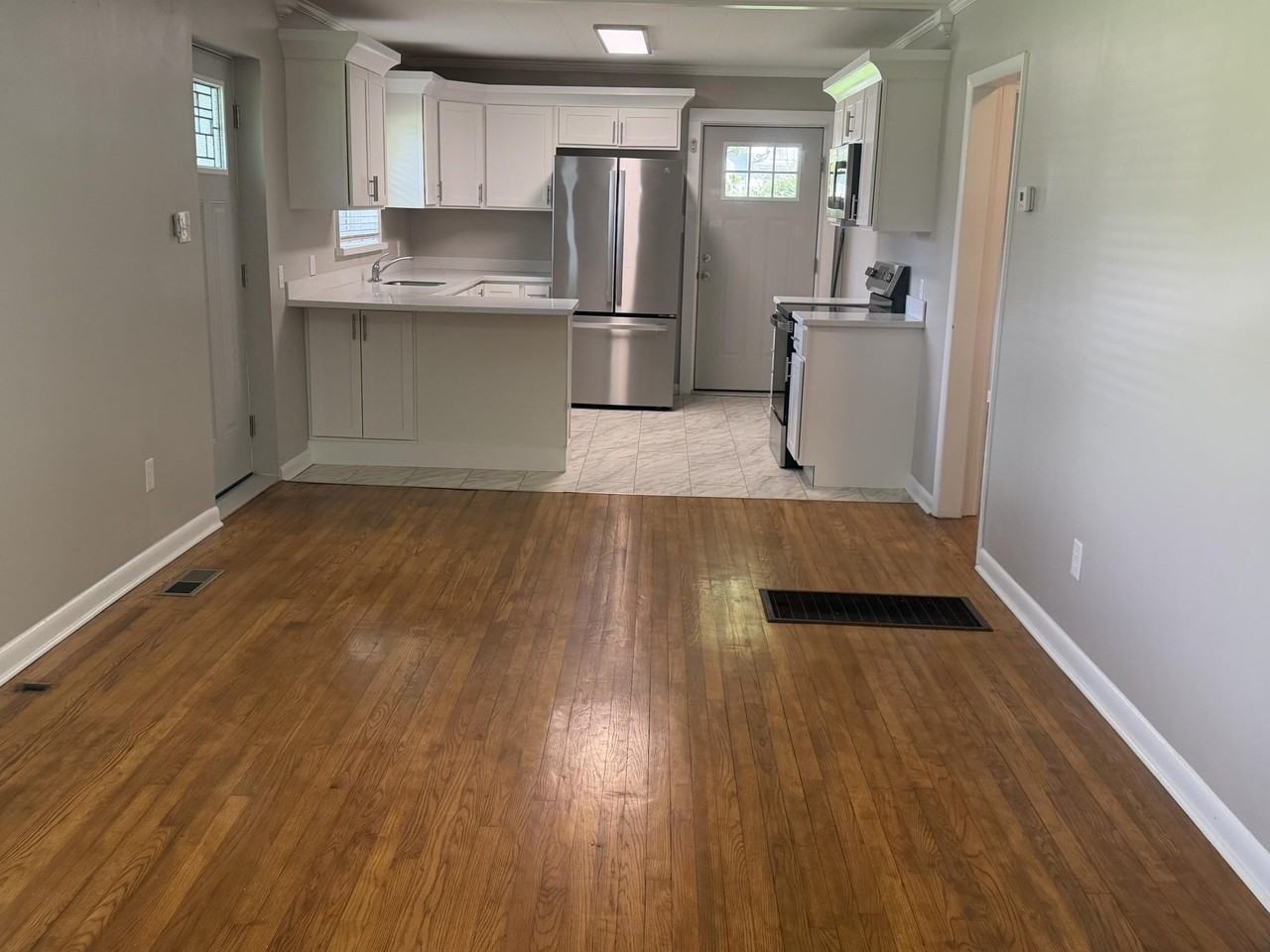 11114 E Brainerd Rd - Photo 5 of 25